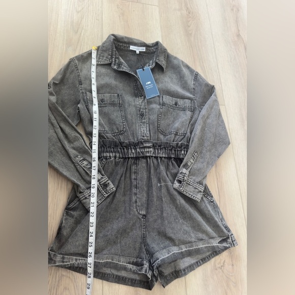 J.ING Charcoal Denim Long Sleeve Jumpsuit 🩶 - Picture 2 of 11